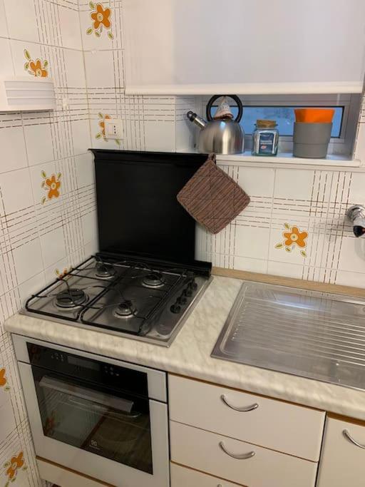 Betel House - Bari Central Apartment Екстер'єр фото
